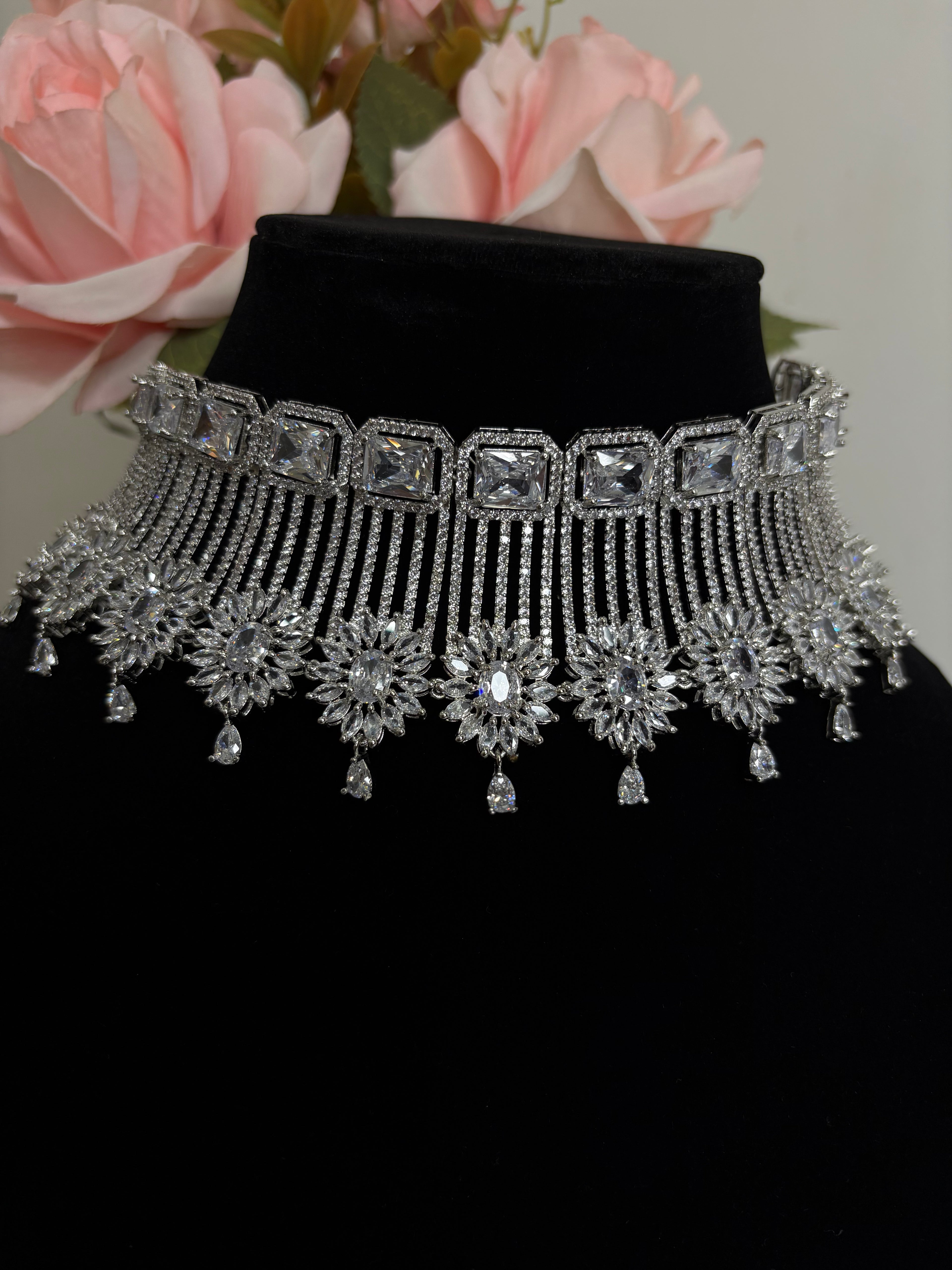 American Diamond Necklace Set- YJ110032