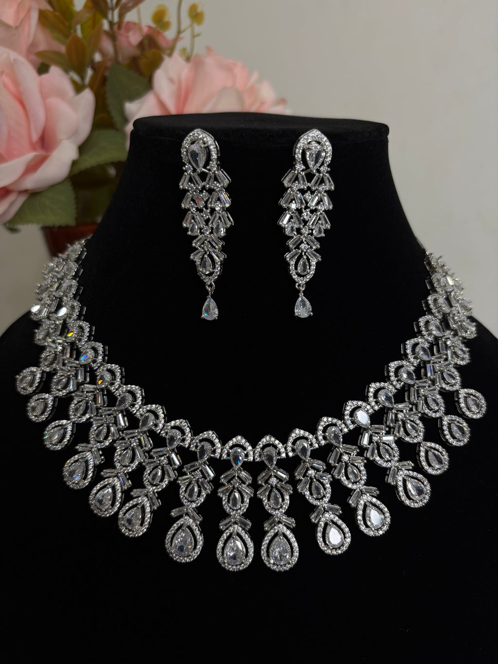 American Diamond Necklace Set- YJ110033