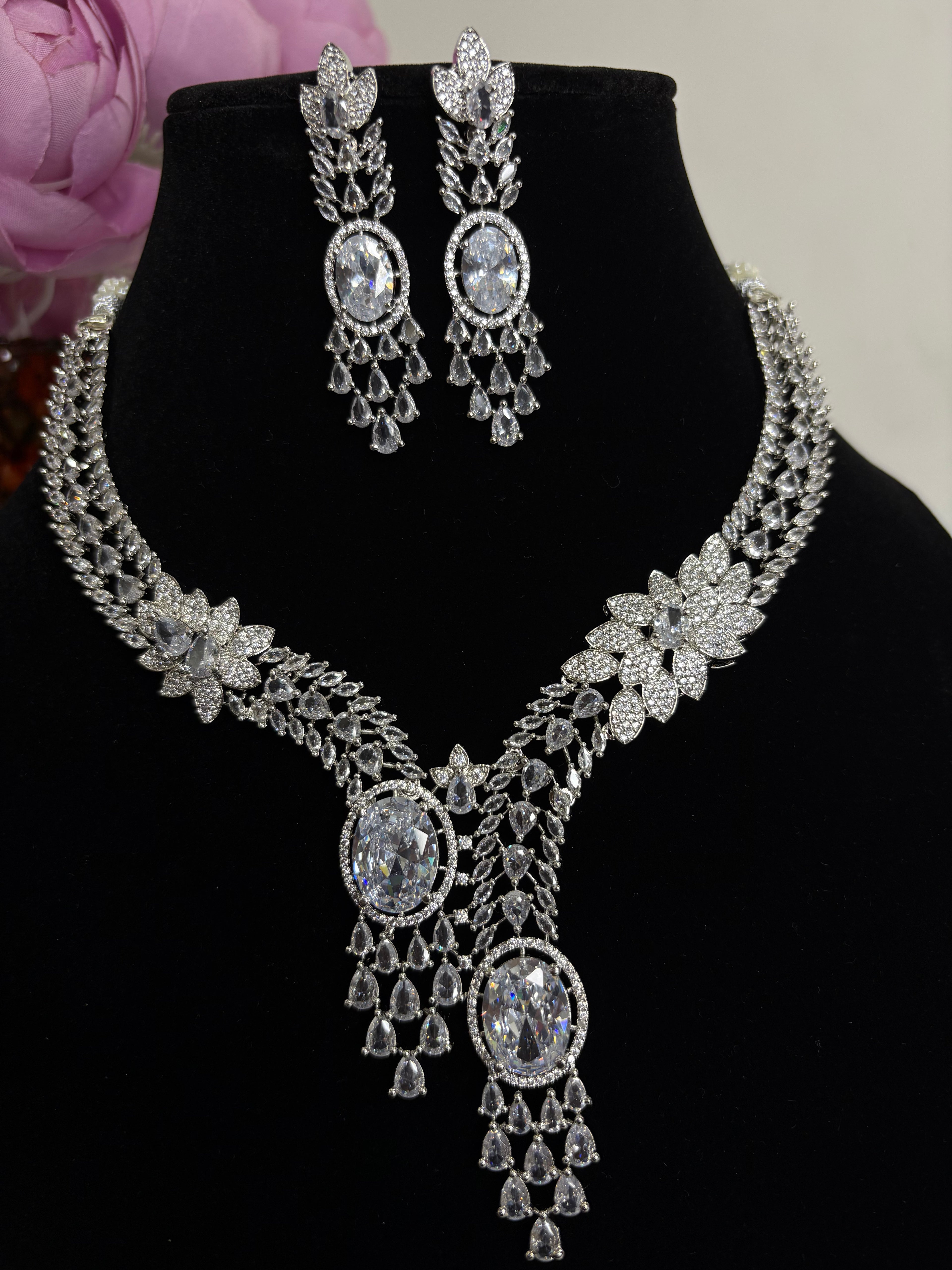 American Diamond Necklace Set- YJ110019