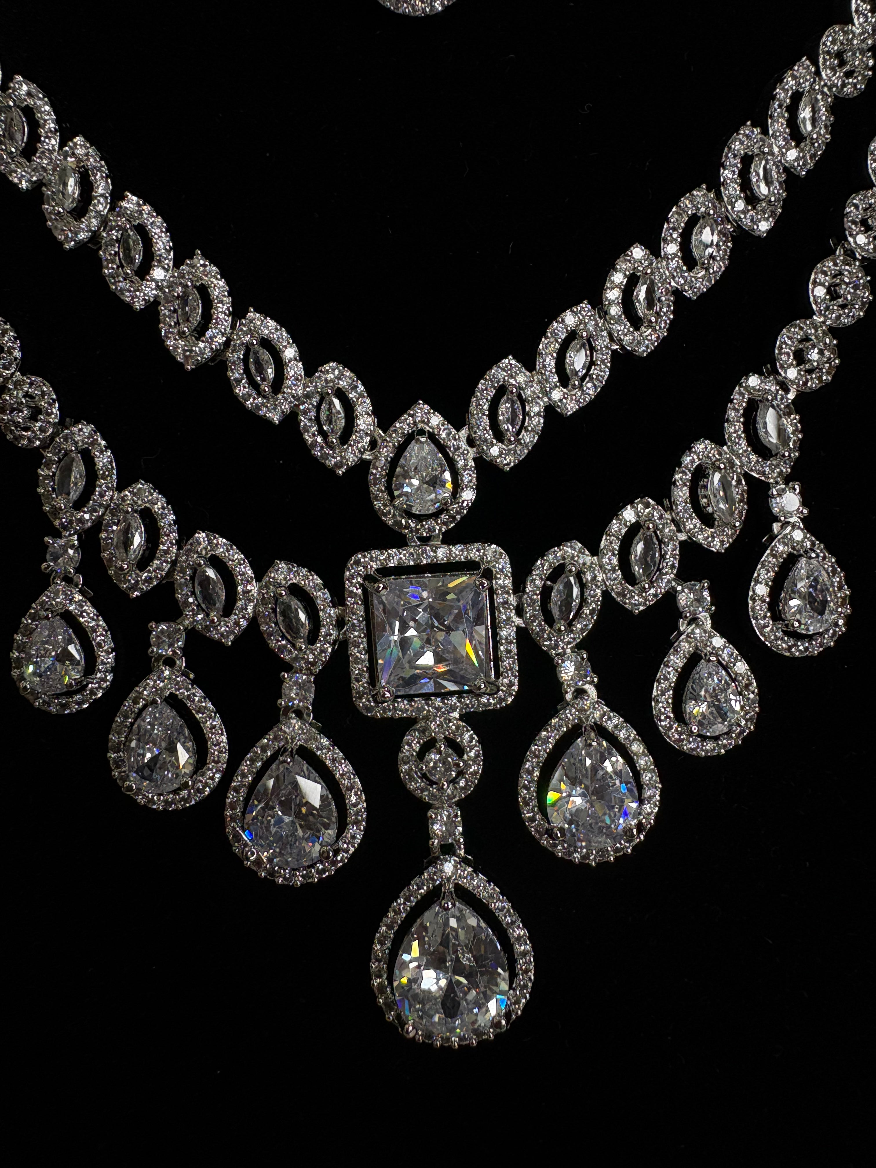 American Diamond Necklace Set- YJ110006