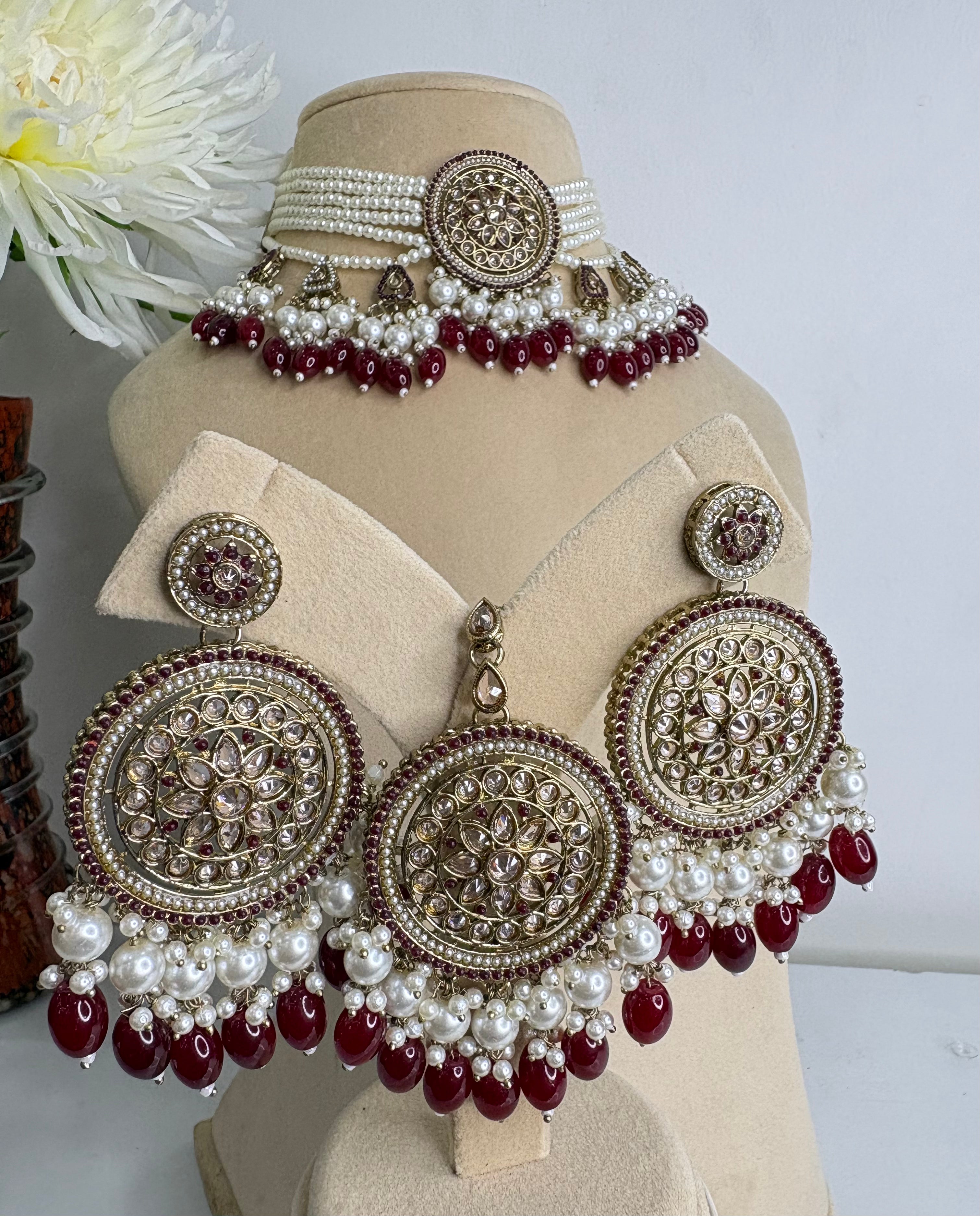 Reverse AD Pearl Choker Set- YJ610002