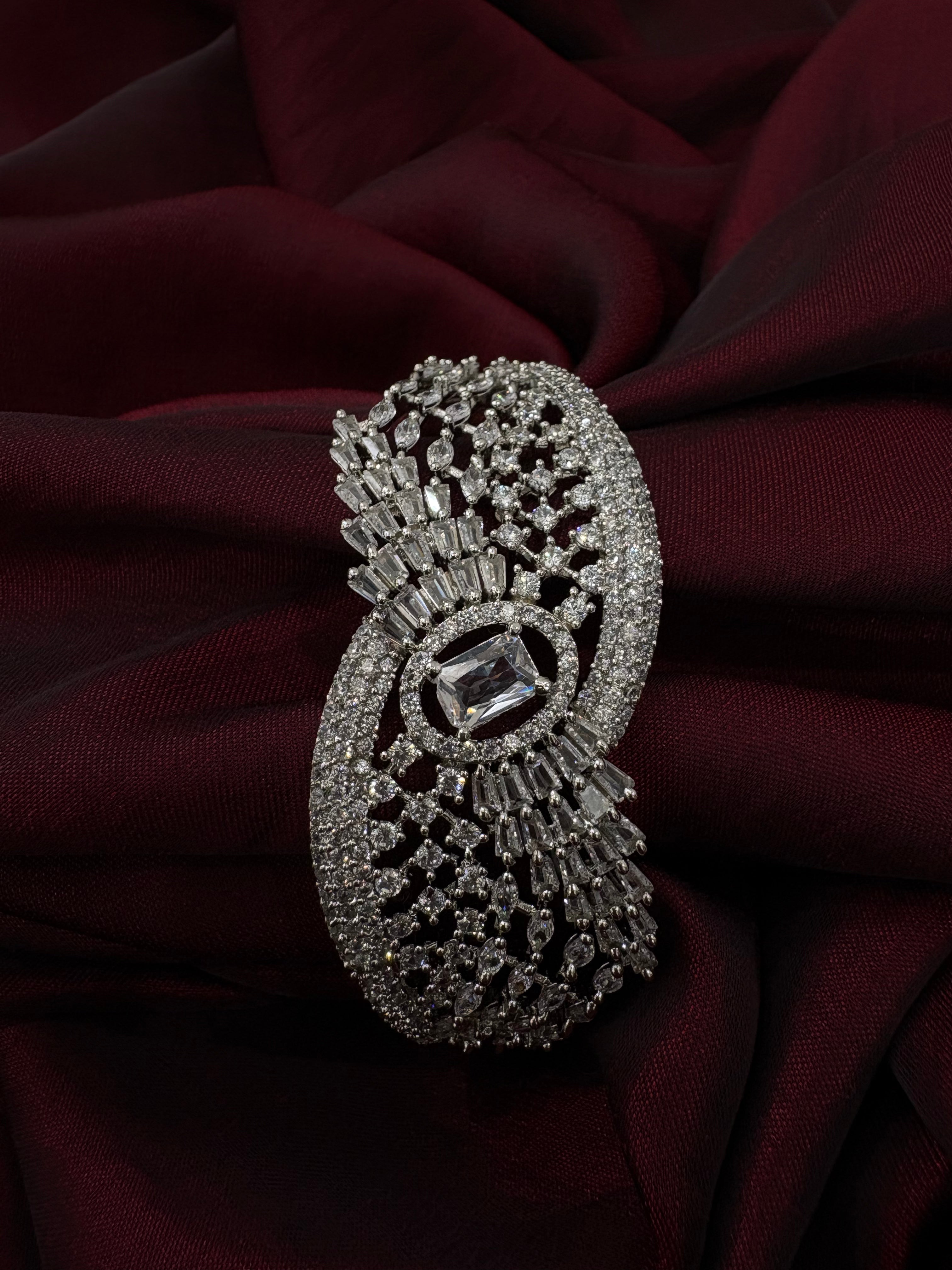 American Diamond Bracelet- YJ140006