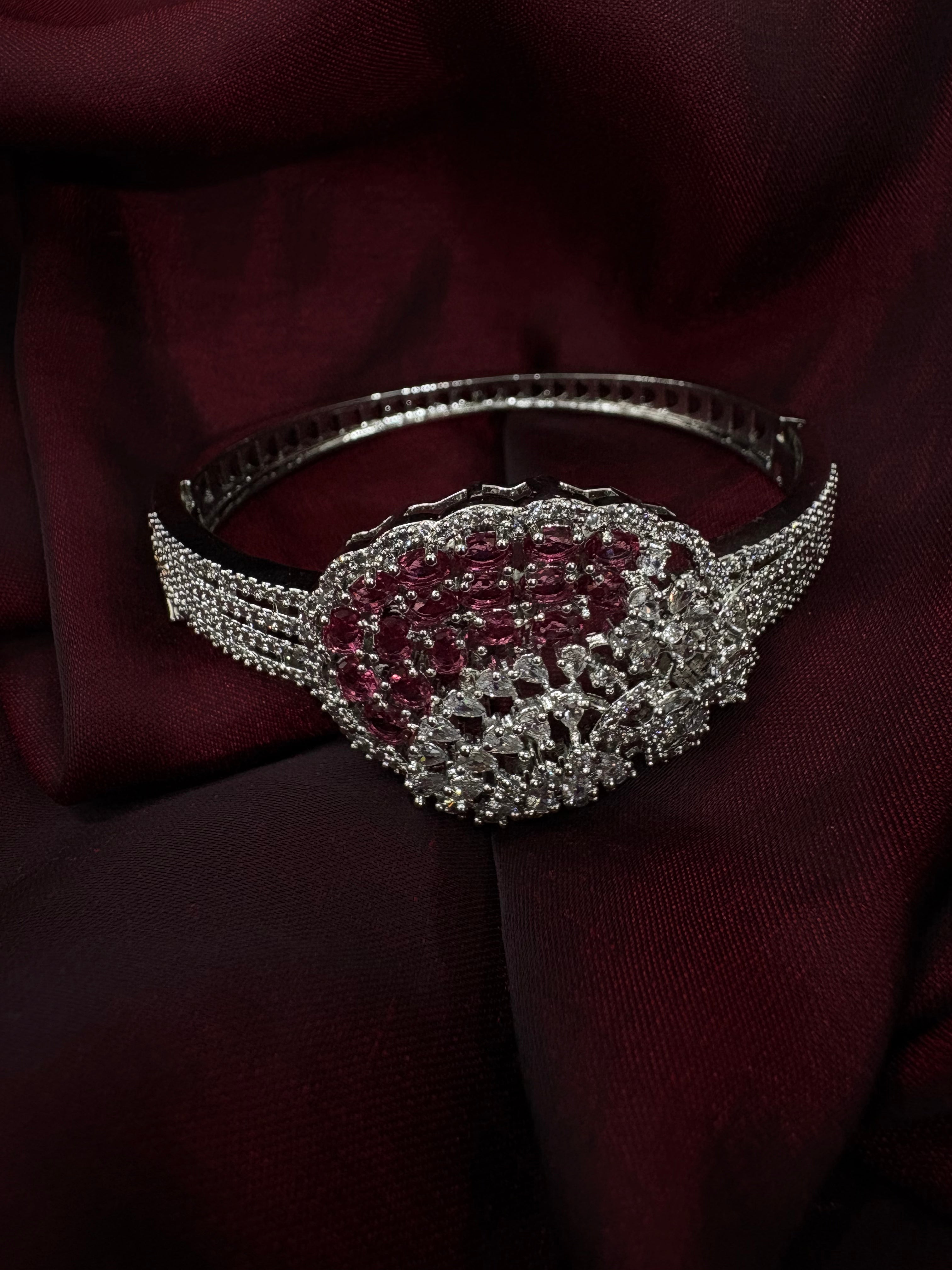 American Diamond Bracelet- YJ140007