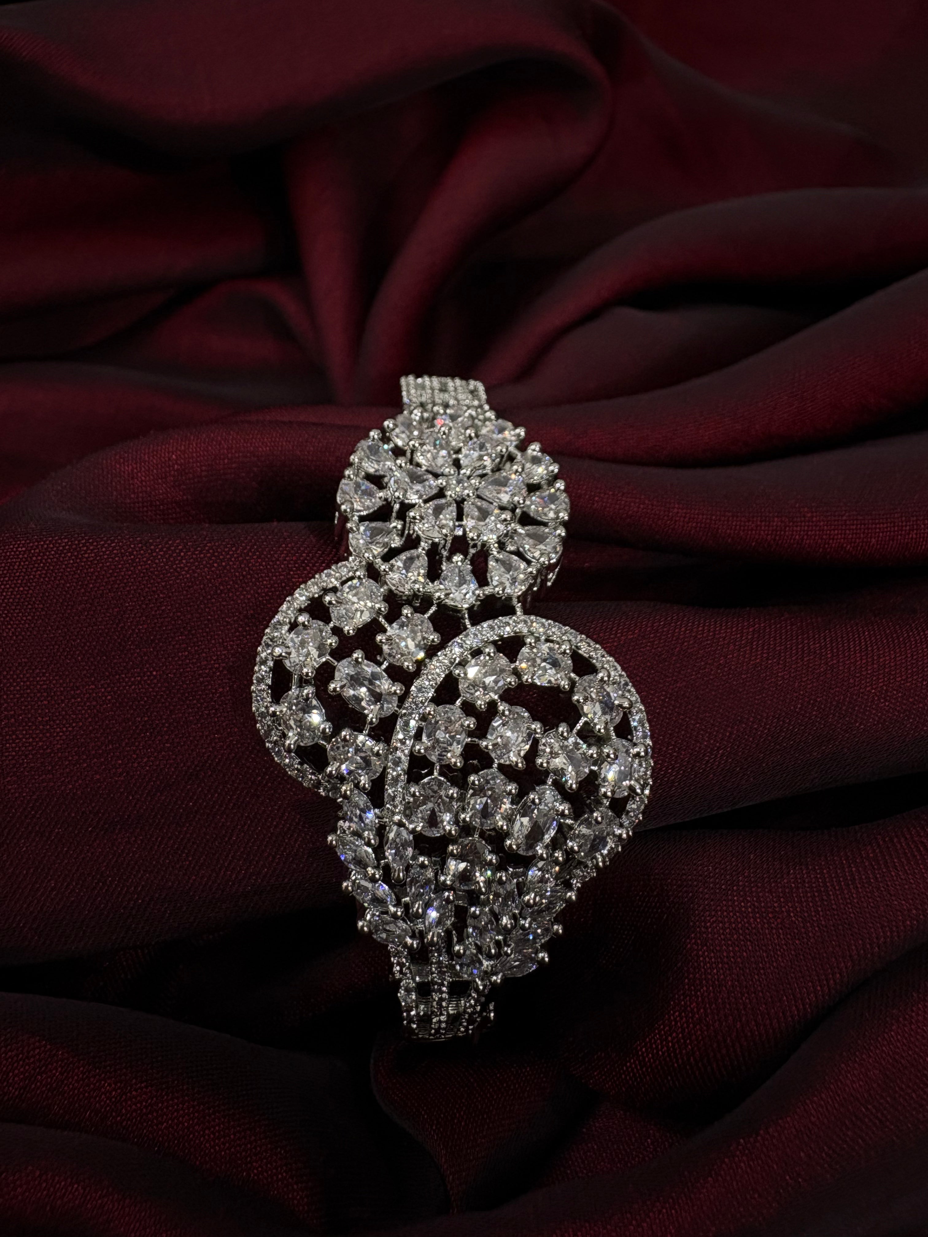 American Diamond Bracelet- YJ140010