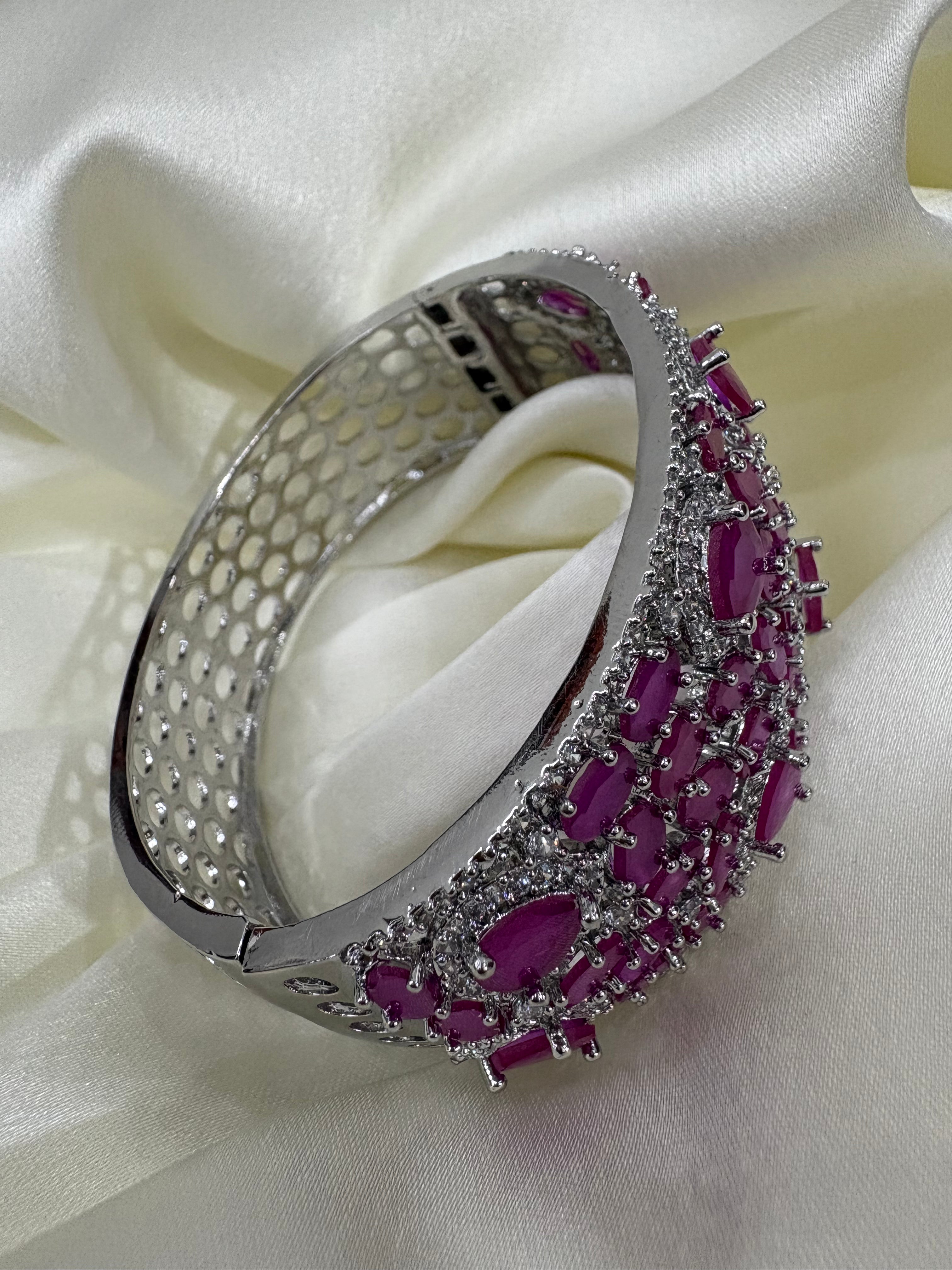 American Diamond Bracelet- YJ140001