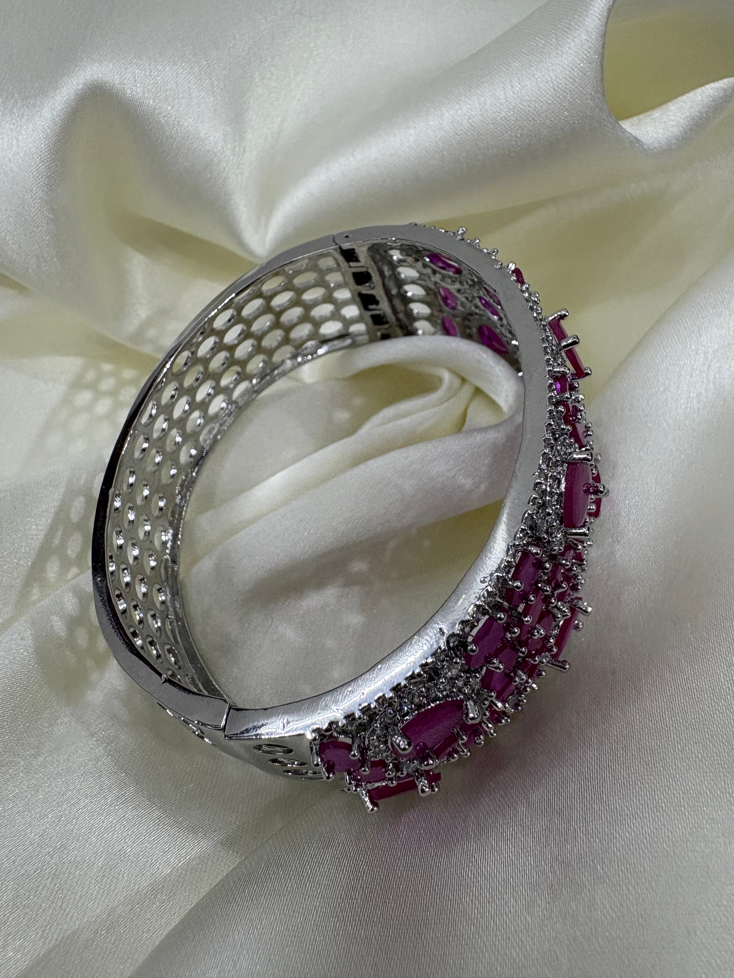 American Diamond Bracelet- YJ140001