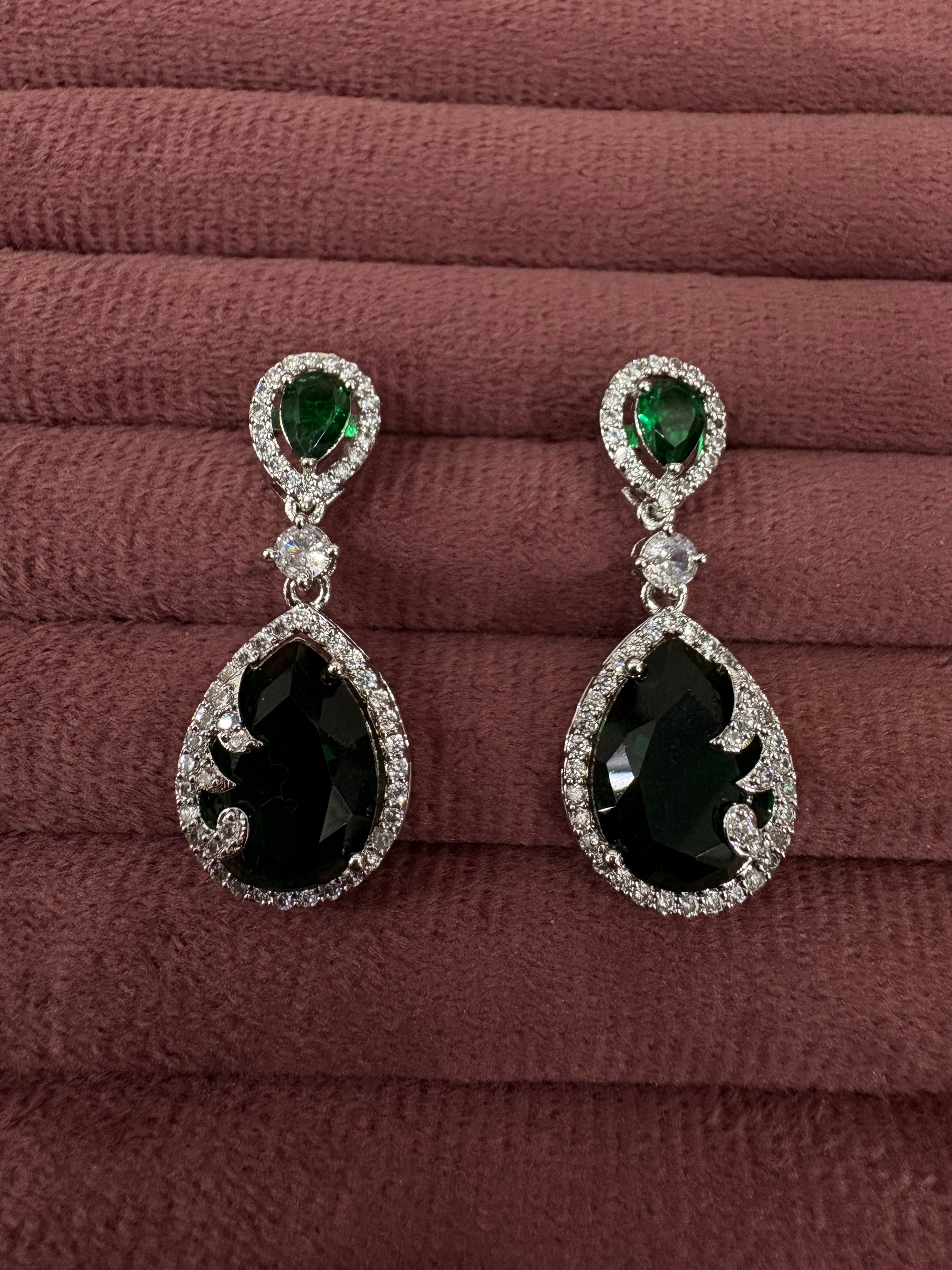 American Diamond Earring- YJ130001