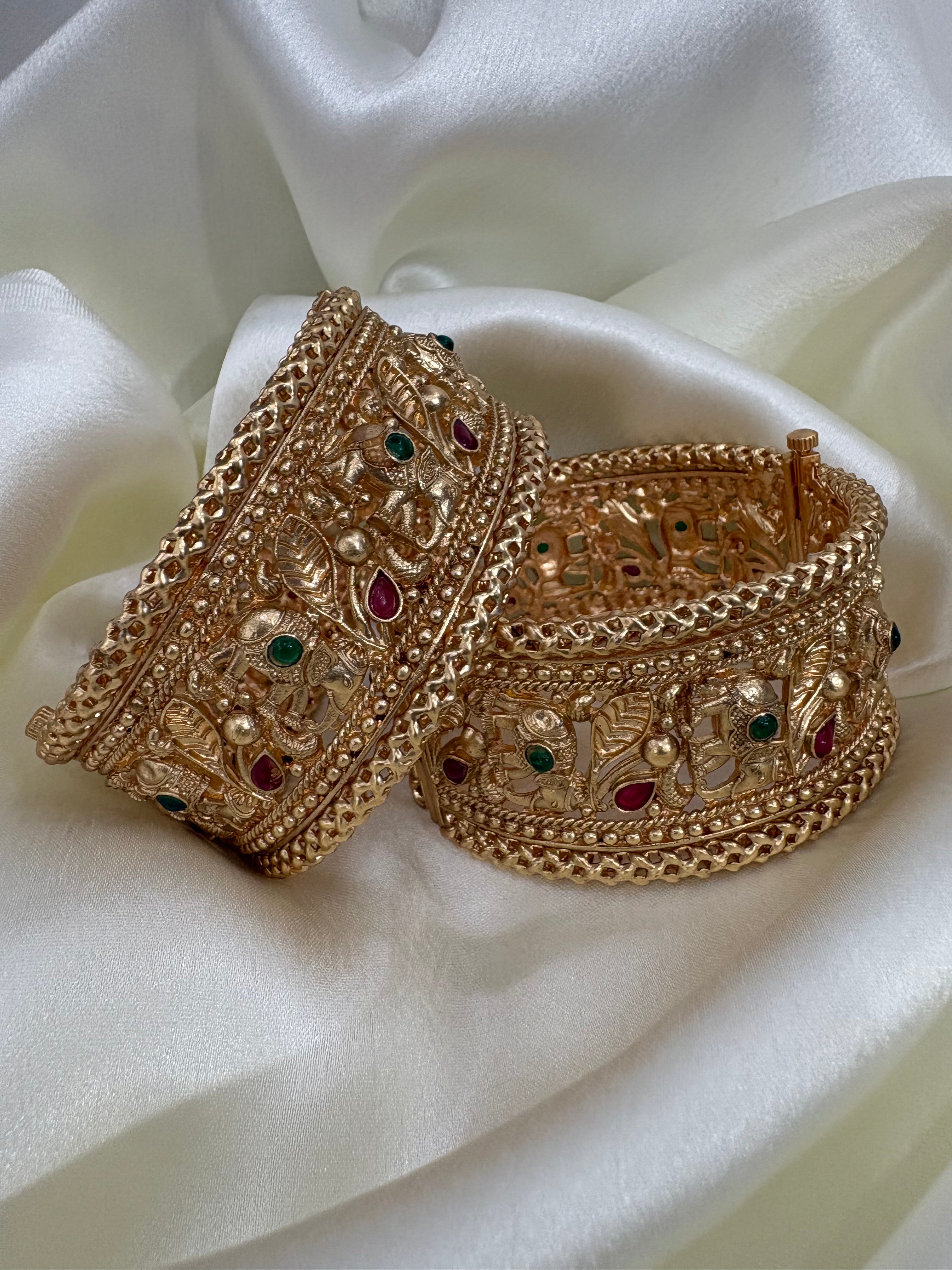 Gold Plated Bangle Set- YJ840006