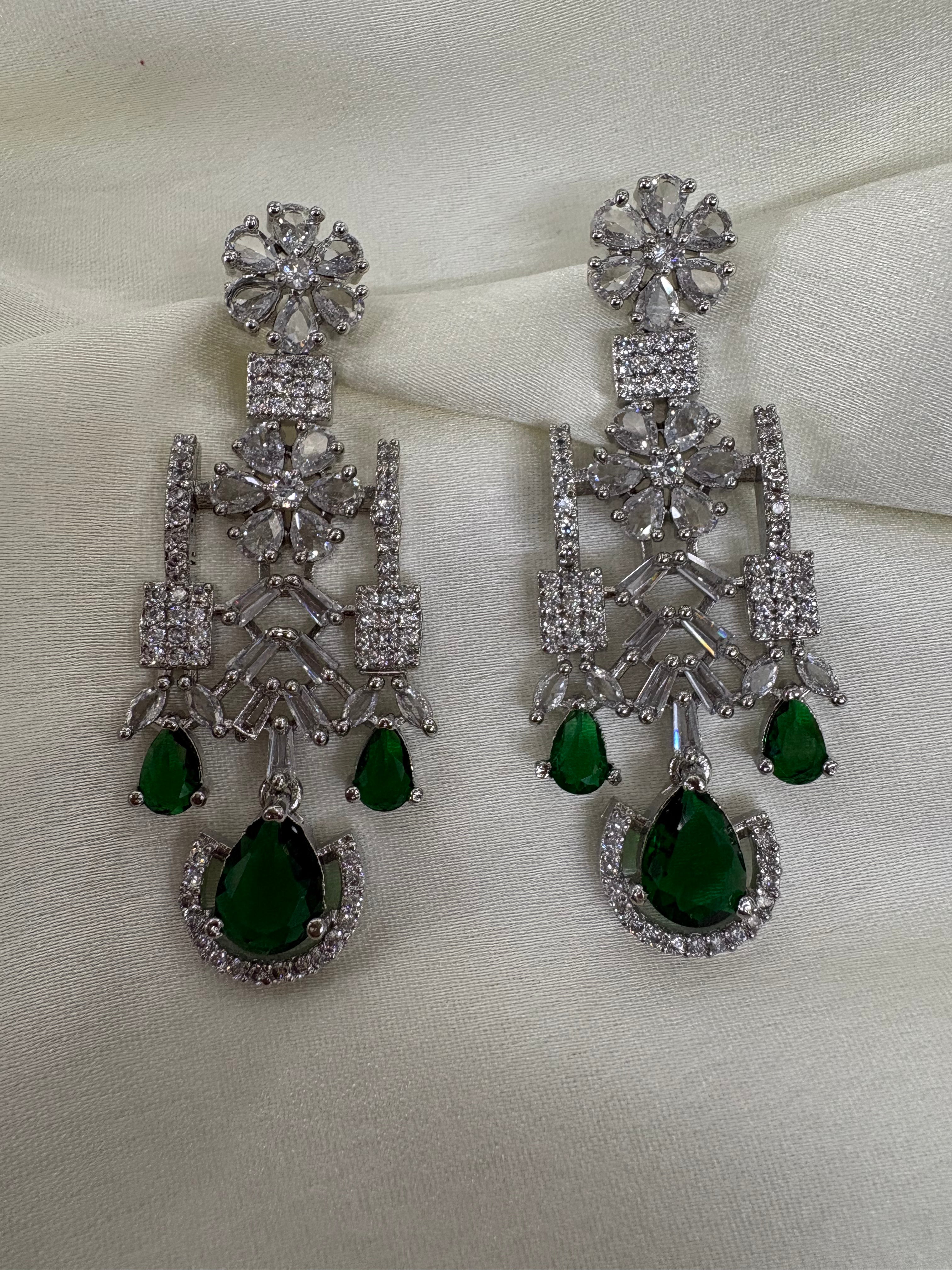 American Diamond Earring- YJ130002