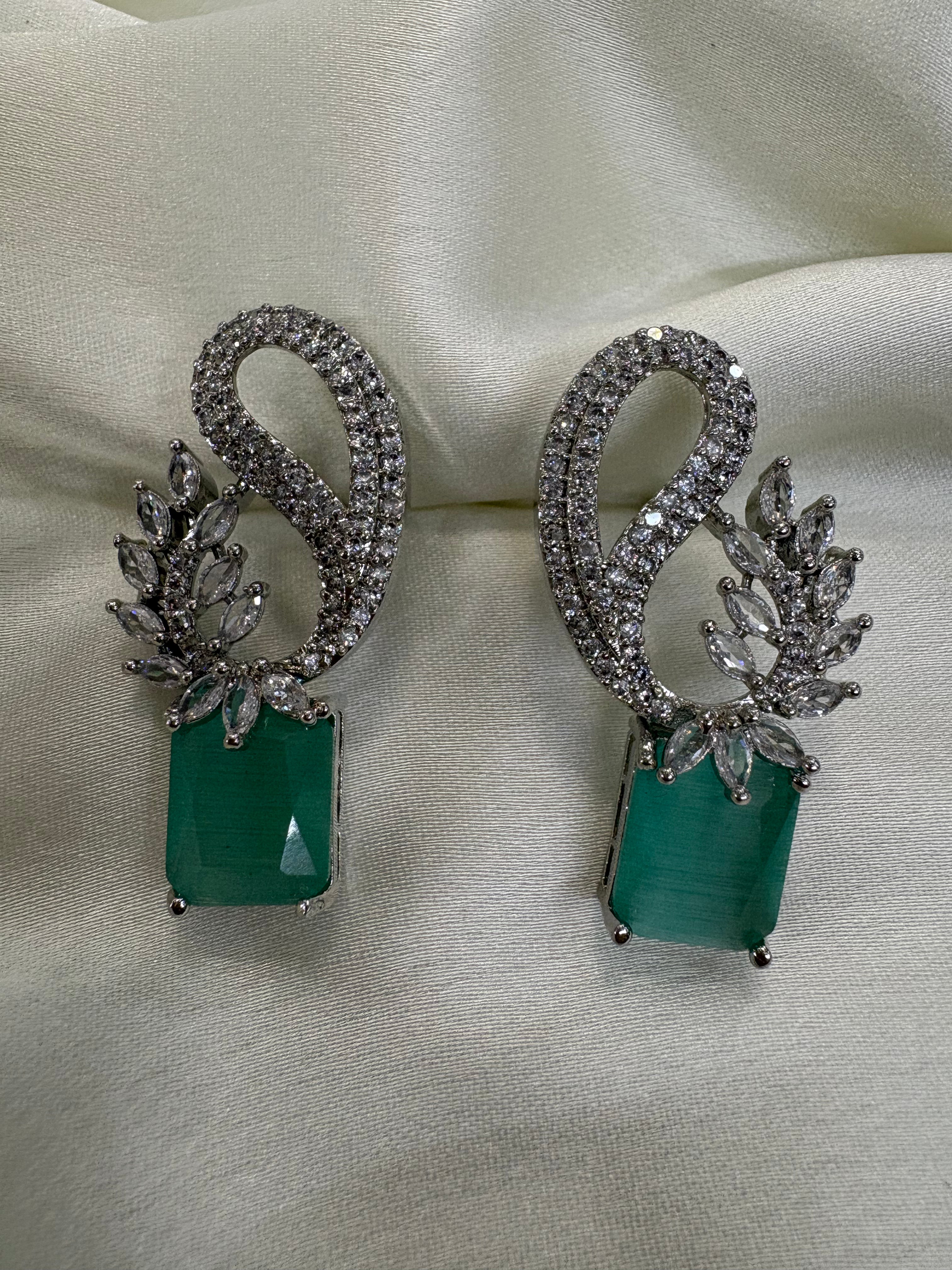 American Diamond Earring- YJ130004