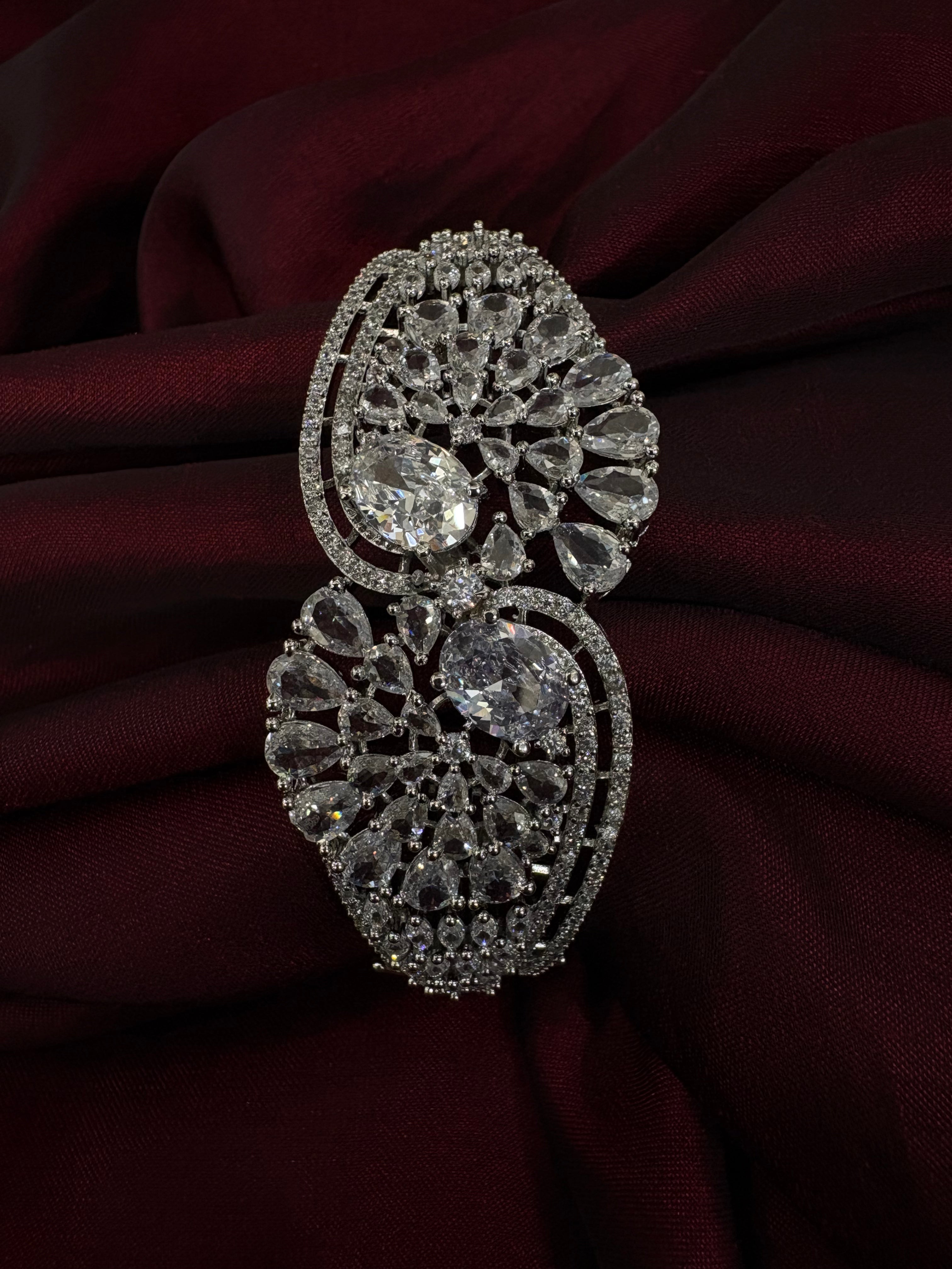 American Diamond Bracelet- YJ140013