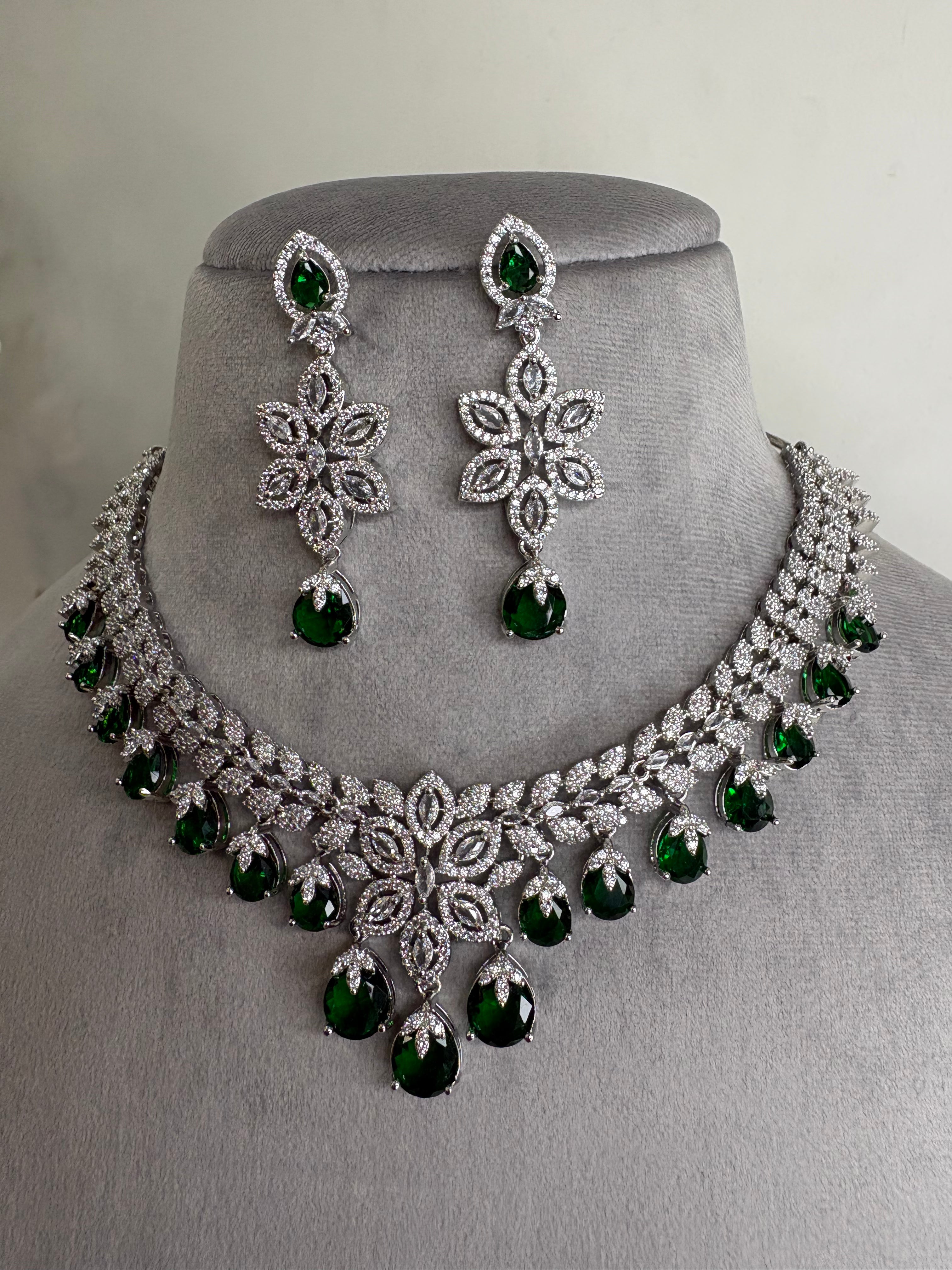 American Diamond Necklace Set- YJ110025