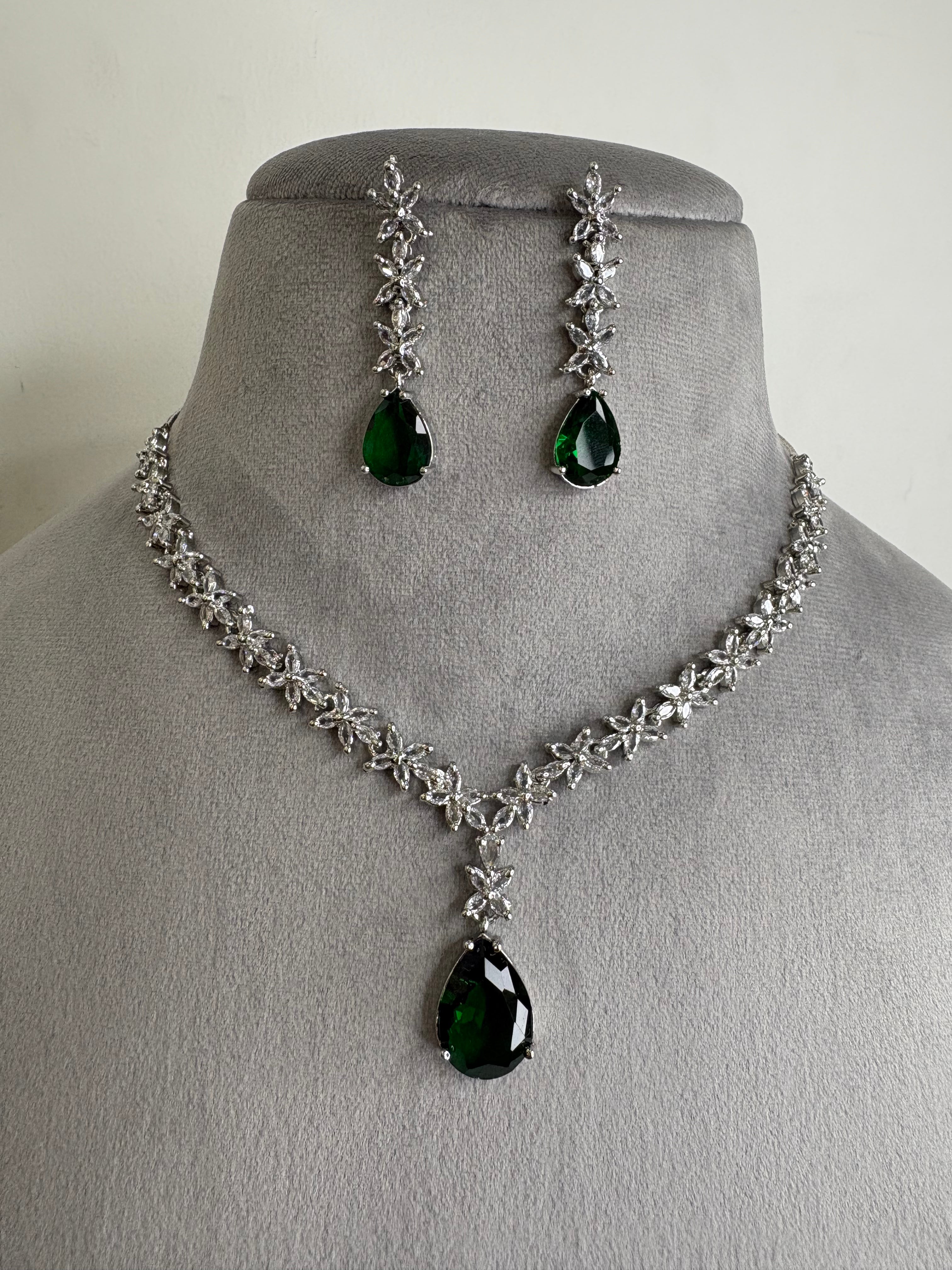 American Diamond Necklace Set- YJ110015