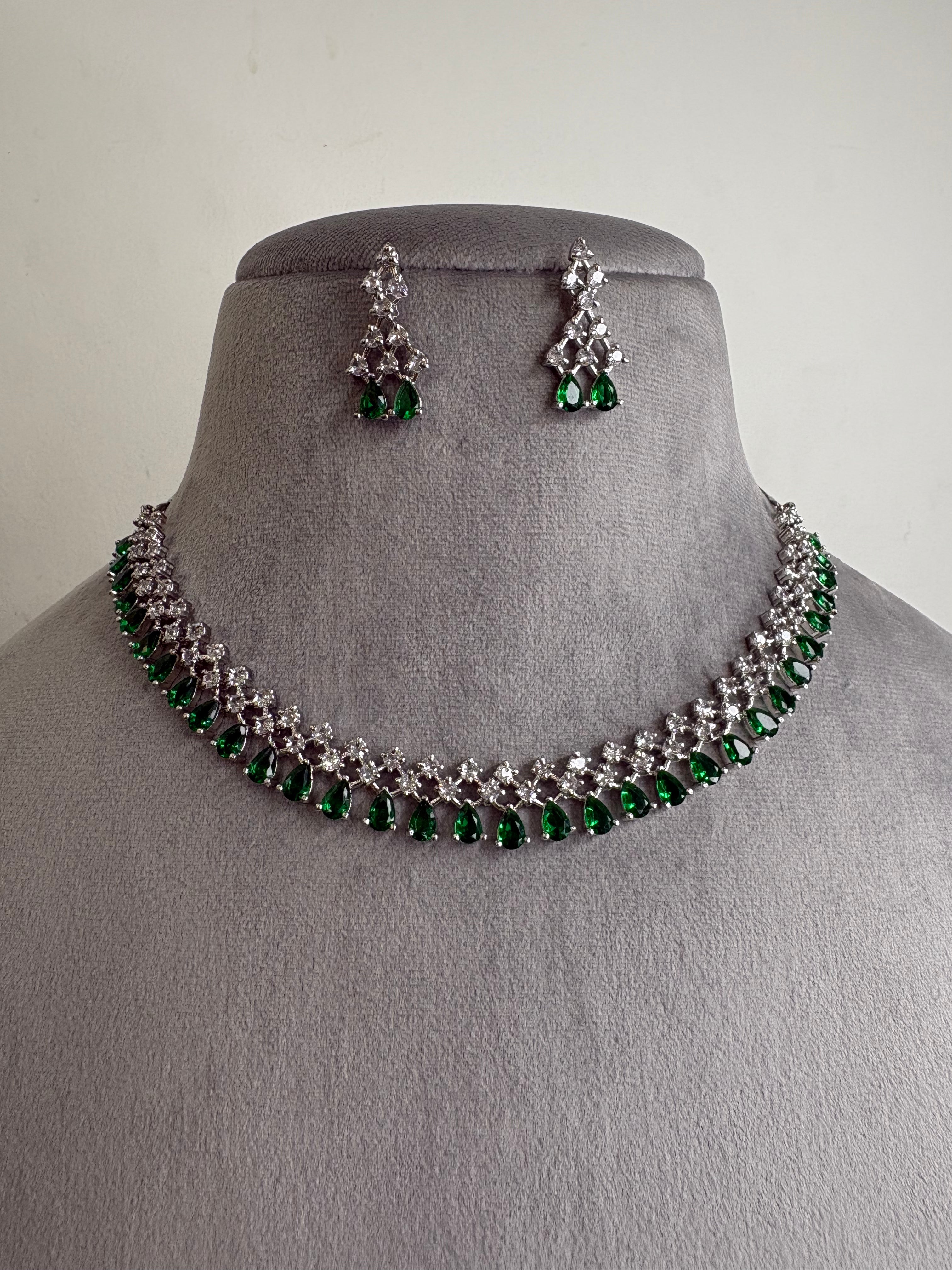 American Diamond Necklace Set- YJ110029