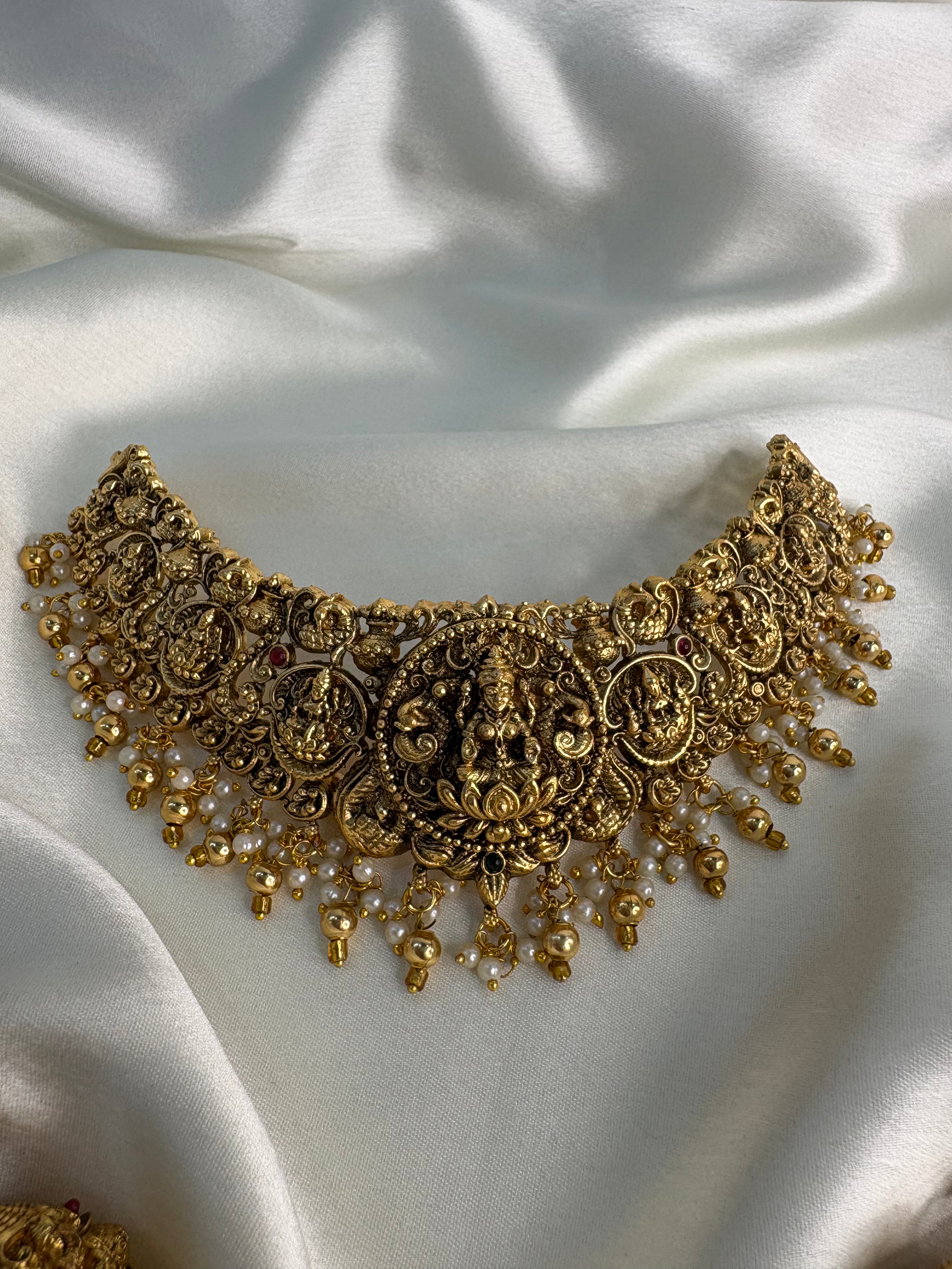 Temple Choker Set- YJ210009